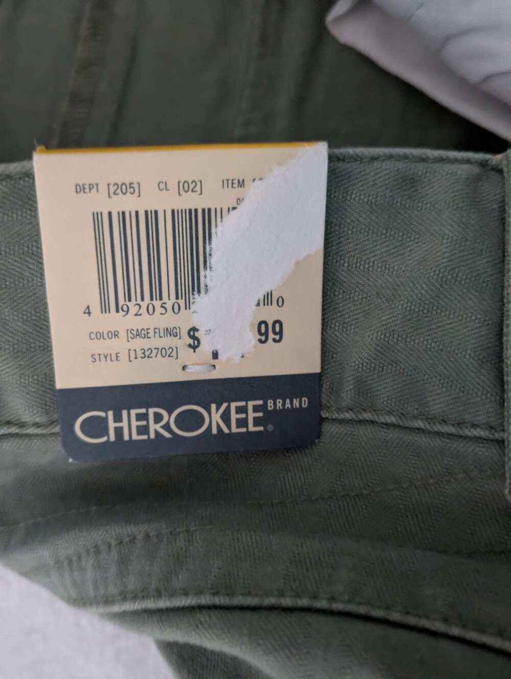 π NWT Cherokee bootcut fatigue green khaki pants - Picture 8 of 10